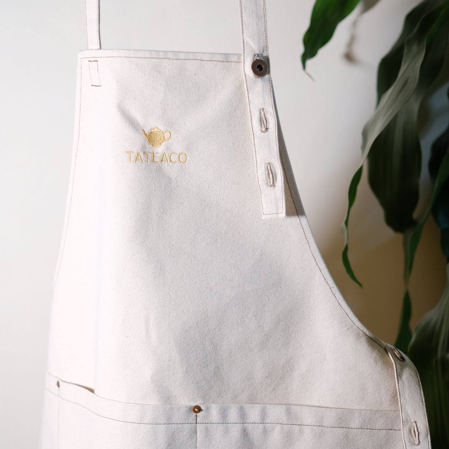 Canvas Apron With Embroidery